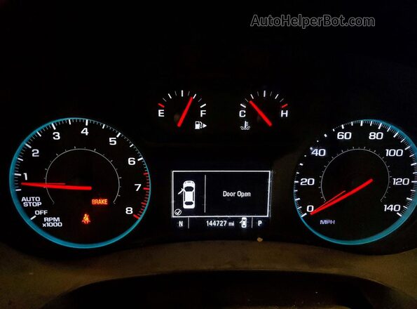 1G1ZD5ST3MF004572 2021 CHEVROLET MALIBU White ხელსაწყოთა პანელის ხედი