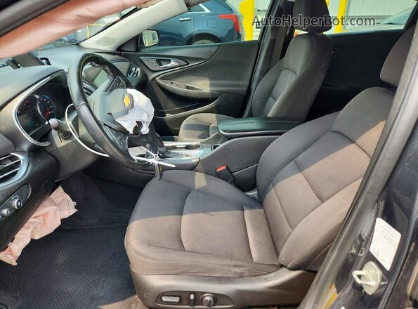 1G1ZD5ST8JF198575 2018 CHEVROLET MALIBU Серый Вид салона спереди