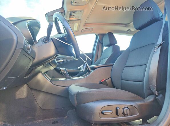 1G1ZD5STXMF058967 2021 CHEVROLET MALIBU Черный Вид салона спереди