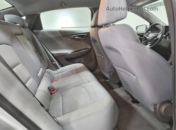 1G1ZE5ST1GF282887 2016 CHEVROLET MALIBU Silver Widok tylnych siedzeń