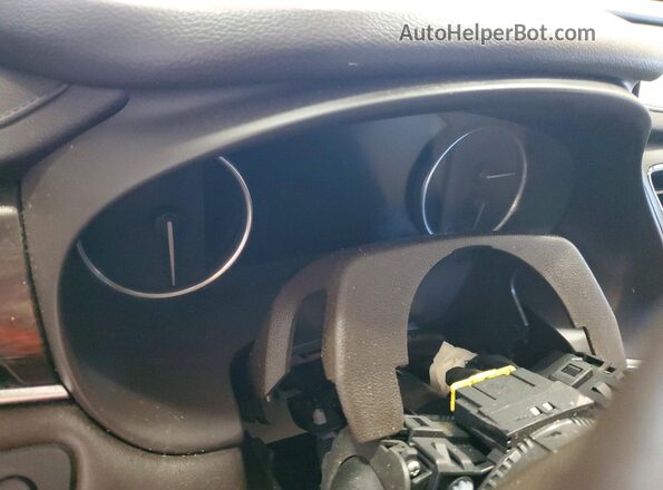 1G4ZP5SS8HU198499 2017 BUICK LACROSSE Белый Вид щитка приборов