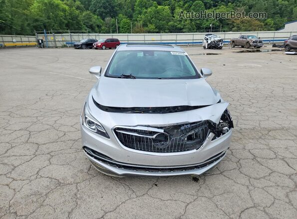 1G4ZS5SS2JU106596 2018 BUICK LACROSSE Silver Դիմացի տեսք