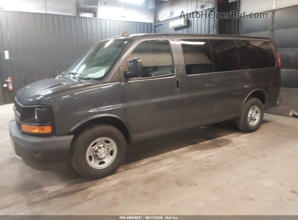 1GAWGEFF2H1248540 2017 CHEVROLET EXPRESS Gray Przód lewy