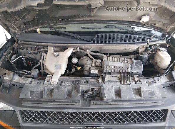 1GAWGEFG1H1264592 2017 CHEVROLET EXPRESS Черный Вид сзади