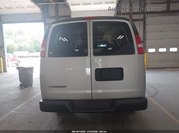 1GAWGEFG3K1340983 2019 CHEVROLET EXPRESS Silver 