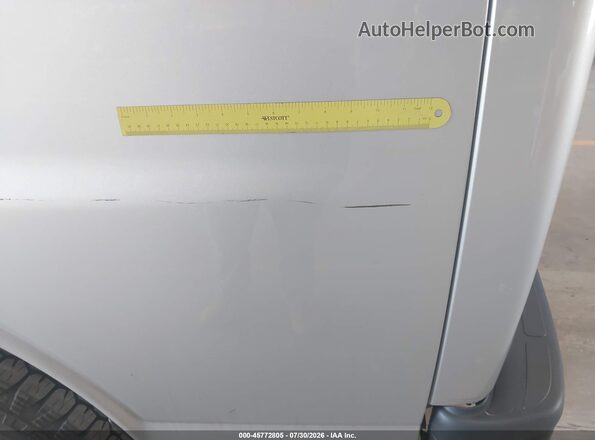 1GAWGEFG3K1340983 2019 CHEVROLET EXPRESS Silver Widok zestawu wskaźników