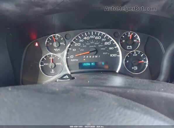 1GAWGEFG5J1281708 2018 CHEVROLET EXPRESS Белый Вид задних сидений