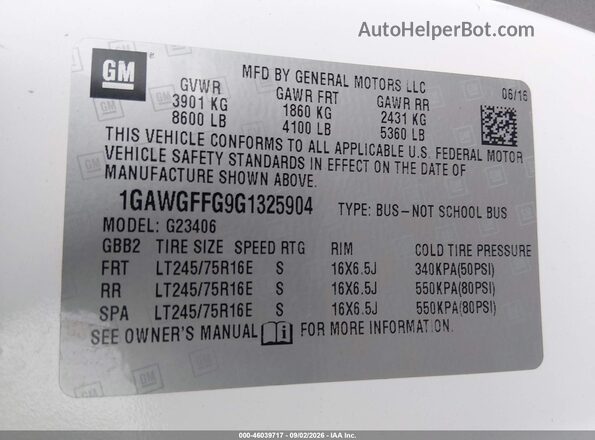 1GAWGFFG9G1325904 2016 CHEVROLET EXPRESS Белый Вид подкапотного пространства