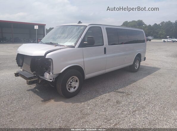 1GAZGNFP0L1237633 2020 CHEVROLET EXPRESS Silver წინა მარცხენა ხედი სამი მეოთხედიდან