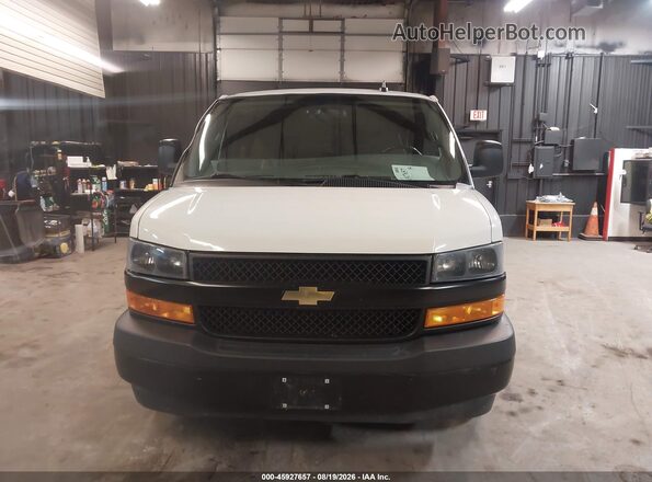 1GAZGNFP6L1273360 2020 CHEVROLET EXPRESS White წინა ხედი