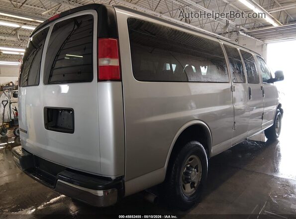 1GAZGPFF5H1103792 2017 CHEVROLET EXPRESS Silver Tył prawy