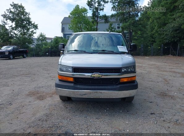 1GAZGPFF6G1231974 2016 CHEVROLET EXPRESS Gray ხელსაწყოთა პანელის ხედი