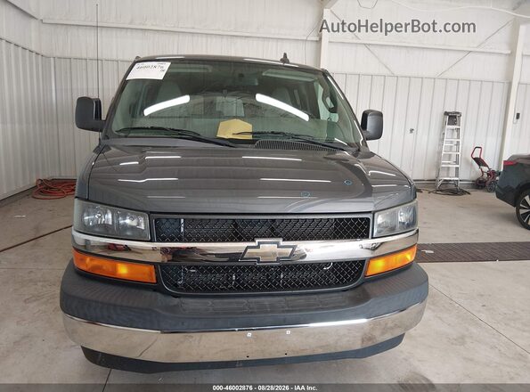 1GAZGPFF6H1247691 2017 CHEVROLET EXPRESS Gray Vista interior trasera