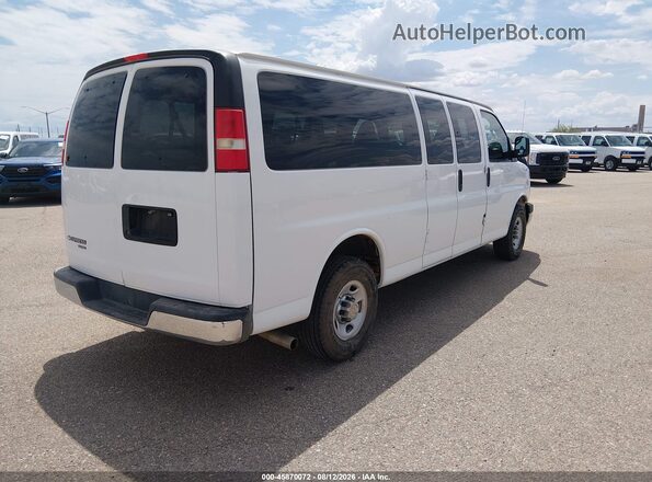1GAZGPFF9G1252060 2016 CHEVROLET EXPRESS White Tył prawy