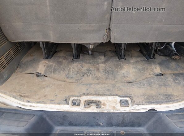 1GAZGPFF9G1252060 2016 CHEVROLET EXPRESS White Widok z przodu