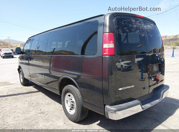 1GAZGPFFXH1274389 2017 CHEVROLET EXPRESS Gray Trasero izquierdo