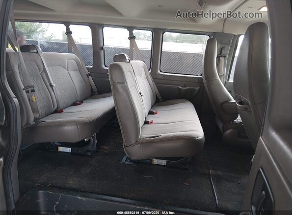 1GAZGPFG1H1249101 2017 CHEVROLET EXPRESS Gray Vista de la etiqueta del VIN