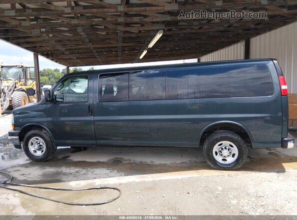 1GAZGPFG1H1249101 2017 CHEVROLET EXPRESS Gray Vista interior de 360 grados