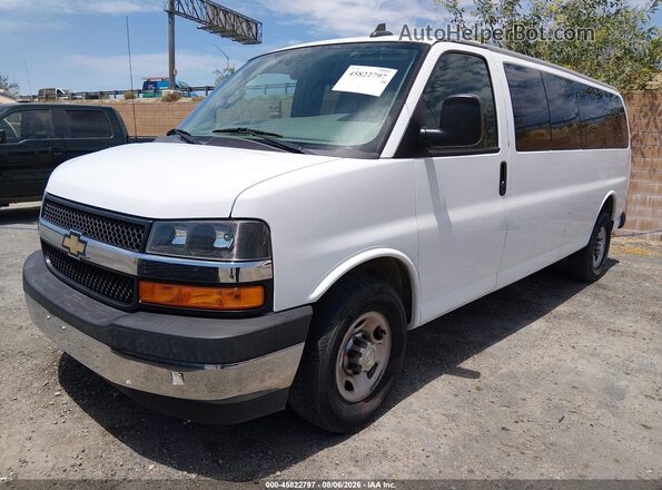 1GAZGPFG4J1213456 2018 CHEVROLET EXPRESS White Front left
