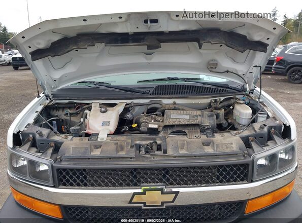 1GAZGPFG6H1108508 2017 CHEVROLET EXPRESS White Vista trasera