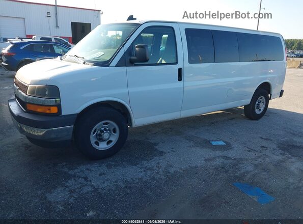 1GAZGPFG6H1269554 2017 CHEVROLET EXPRESS White Передня ліва чверть