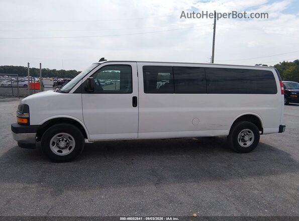 1GAZGPFG6H1269554 2017 CHEVROLET EXPRESS White Панорамний вид салону 360°