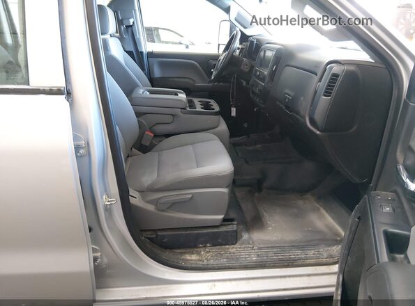 1GC1KUEG8JF264724 2018 CHEVROLET SILVERADO Silver წინა სალონის ხედი