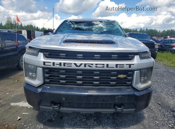 1GC2YMEYXNF228471 2022 CHEVROLET K2500 Silver Вид спереду
