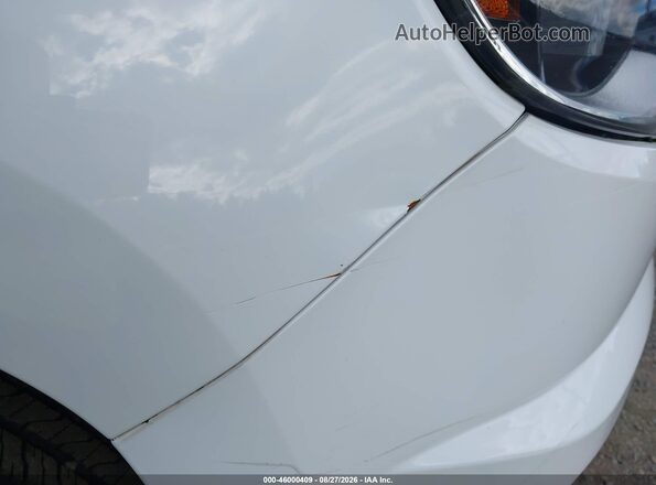 1GCGSCE16G1318883 2016 CHEVROLET COLORADO Белый Вид спереди
