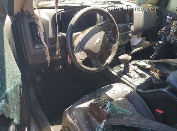 1GCGSDEN0J1151310 2018 CHEVROLET COLORADO Silver Widok deski rozdzielczej