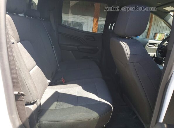 1GCGTBEC7R1142437 2024 CHEVROLET COLORADO White Widok tylnych siedzeń