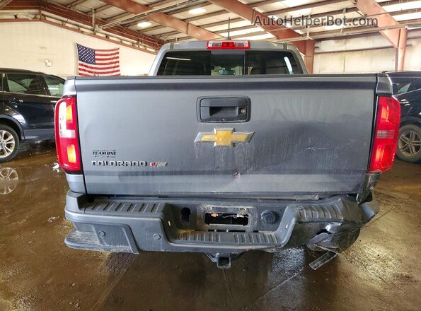 1GCGTDEN6L1229136 2020 CHEVROLET COLORADO Серый Вид сзади