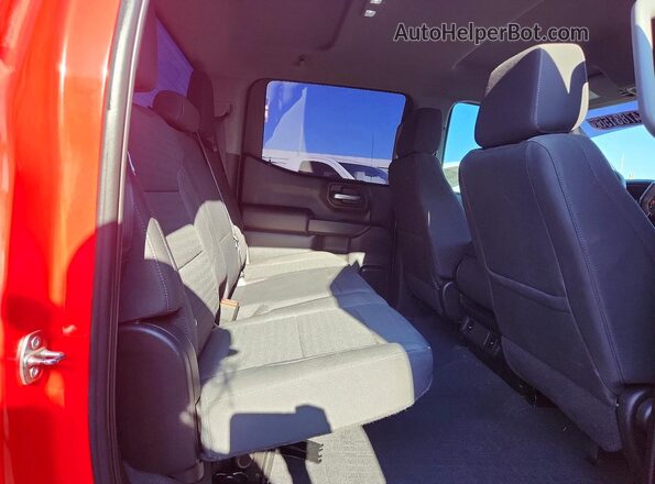 1GCPABEK4NZ528581 2022 CHEVROLET SILVERADO Red Вид задніх сидінь