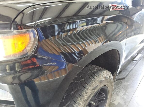 1GCPYCEH5MZ383586 2021 CHEVROLET SILVERADO Black 