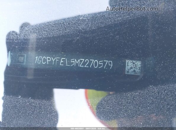 1GCPYFEL5MZ270579 2021 CHEVROLET SILVERADO Gray Vista del compartimento del motor