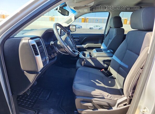 1GCRCREC0GZ269143 2016 CHEVROLET SILVERADO Silver Front interior view