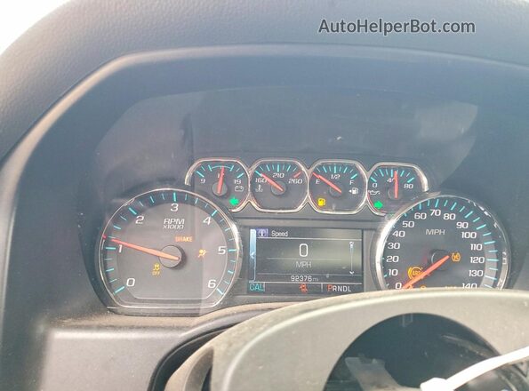 1GCRCREC2JZ124113 2018 CHEVROLET SILVERADO Red Սարքավորումների վահանակի տեսք