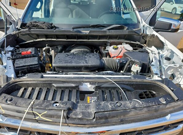 1GCUKDED1SZ293081 2025 CHEVROLET SILVERADO White Widok wnętrza z tyłu