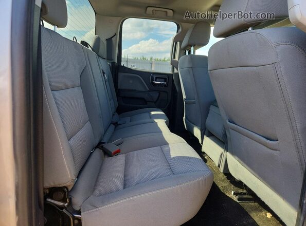 1GCVKPEC5JZ118344 2018 CHEVROLET SILVERADO Silver Rear seats view
