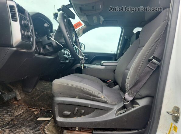 1GCVKREC0GZ185552 2016 CHEVROLET SILVERADO Белый Вид салона спереди