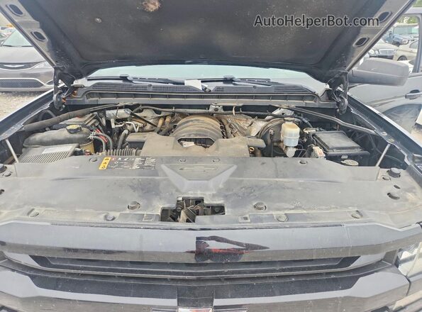 1GCVKREC2JZ108320 2018 CHEVROLET SILVERADO Black Вид задньої частини салону