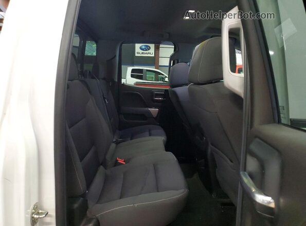 1GCVKREC5GZ111463 2016 CHEVROLET SILVERADO White Widok tylnych siedzeń