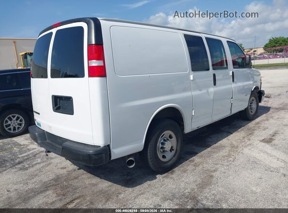1GCWGAF14M1312141 2021 CHEVROLET EXPRESS White Հետևի աջ