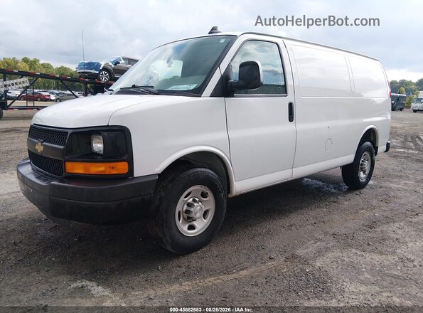 1GCWGAFF5G1266173 2016 CHEVROLET EXPRESS White Vista tres cuartos delantera izquierda