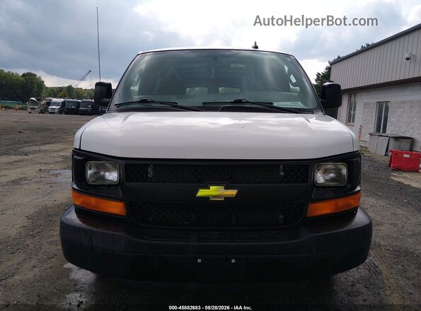 1GCWGAFF5G1266173 2016 CHEVROLET EXPRESS White Vista del cuadro de instrumentos