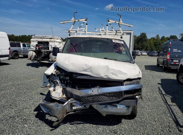 1GCWGAFF9G1320901 2016 CHEVROLET EXPRESS White წინა ხედი