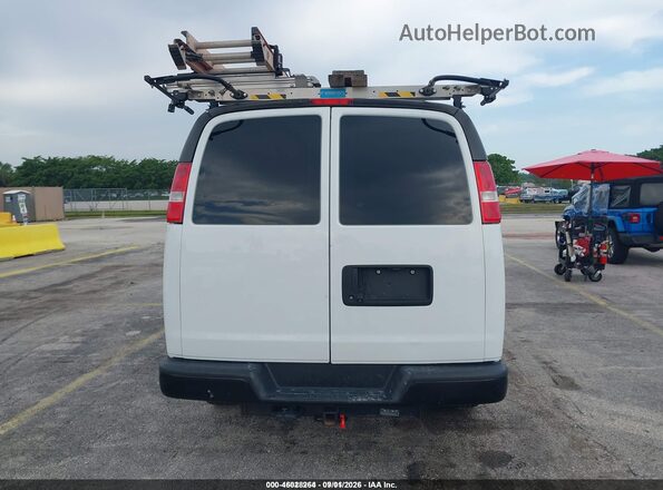 1GCWGAFG3K1372834 2019 CHEVROLET EXPRESS White 