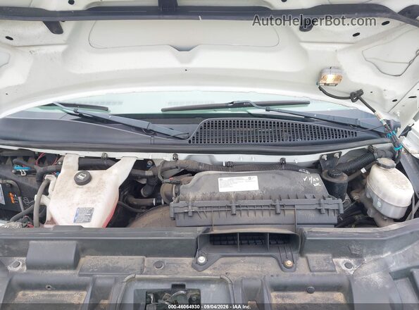 1GCWGAFP0J1261527 2018 CHEVROLET EXPRESS White Vista trasera
