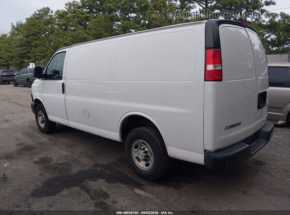 1GCWGAFP4J1302855 2018 CHEVROLET EXPRESS White Trasero izquierdo