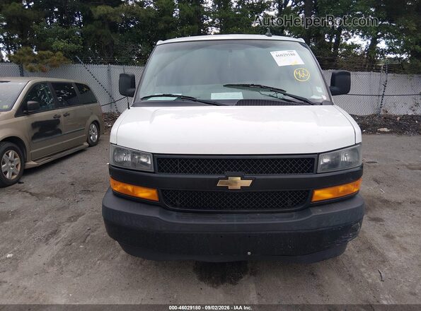 1GCWGAFP4J1302855 2018 CHEVROLET EXPRESS White Vista del cuadro de instrumentos